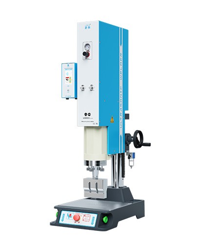 灵科超声波塑料焊接机 圆立柱 15kHz-2600/3200W LO3000 Standard数字